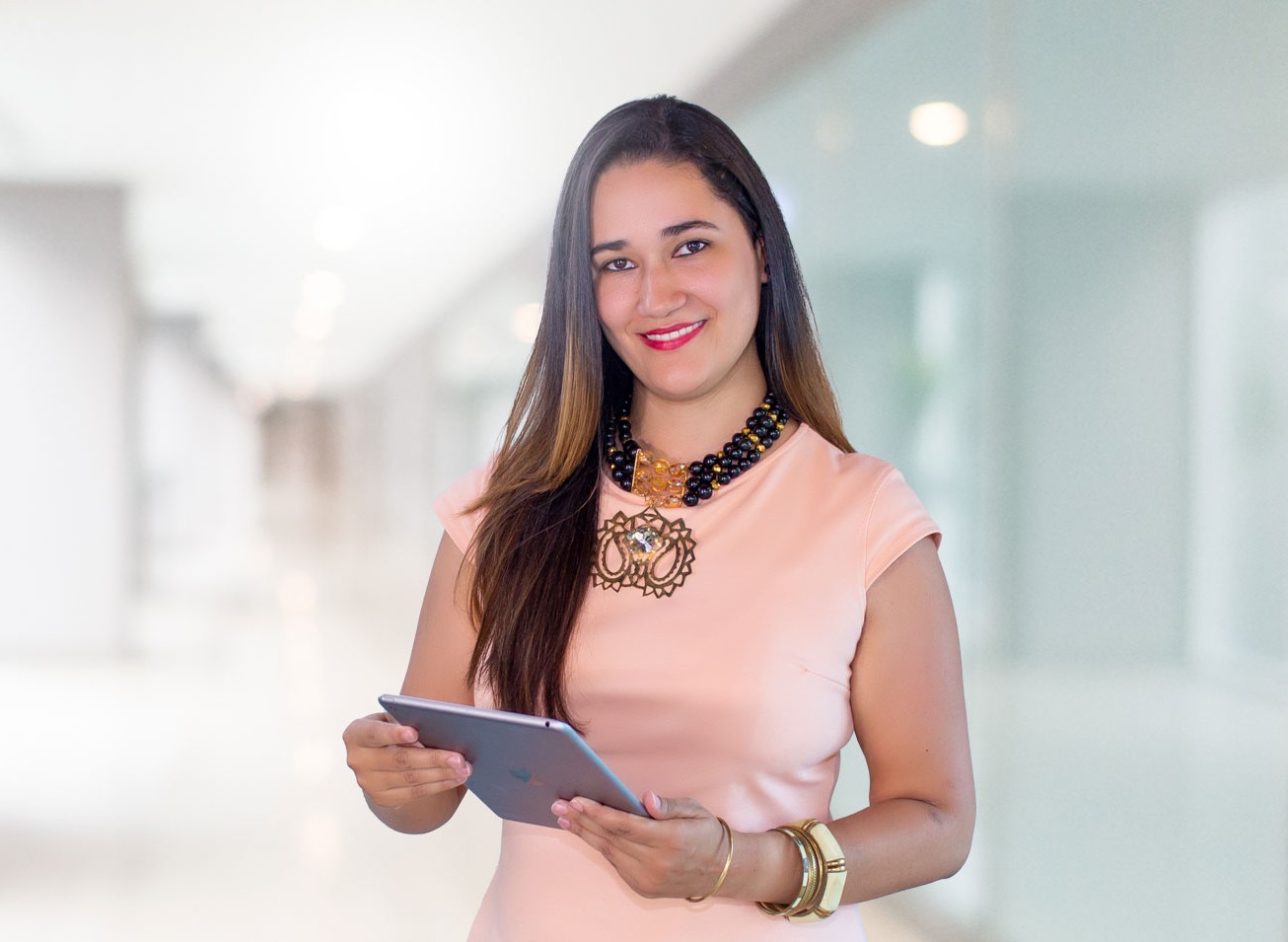 Diana Marcela Casañas Arias, Gerente General de Emanar Group